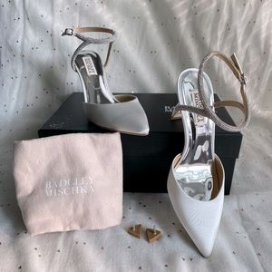 Brand new Badgley Mischka Kamilah